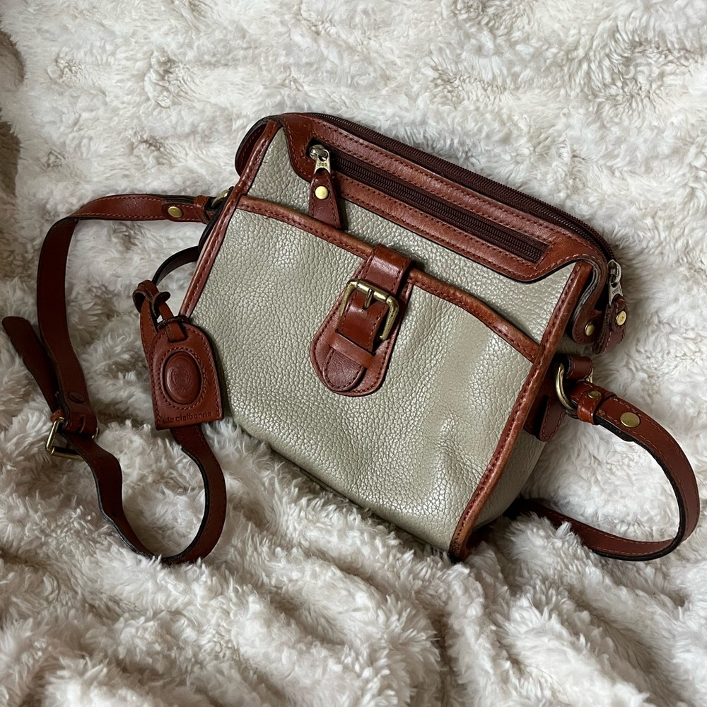 Vintage 90s Liz Claiborne Genuine Pebbled Leather Cream/ Tan Crossbody